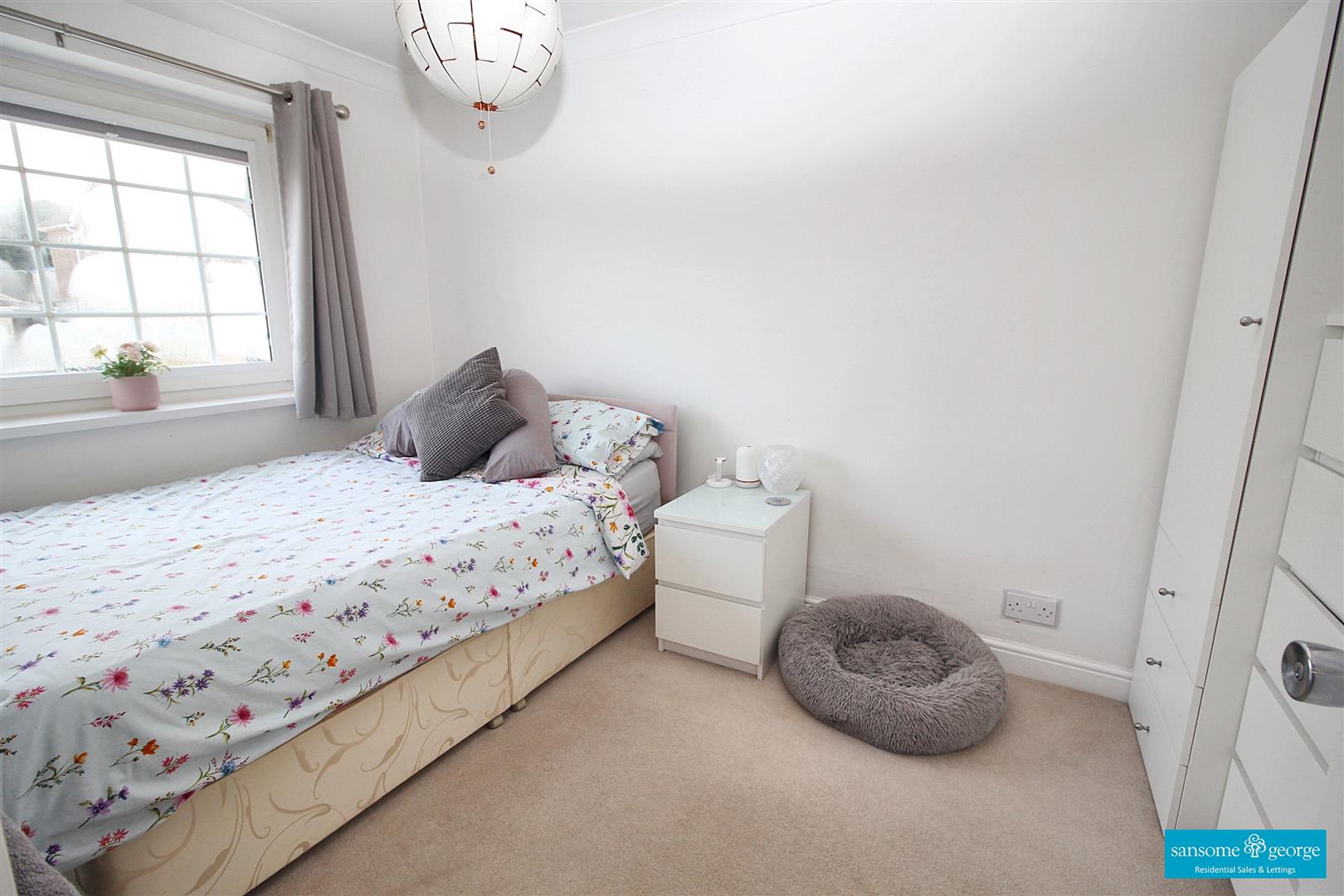 Avington Close, Tilehurst, Reading